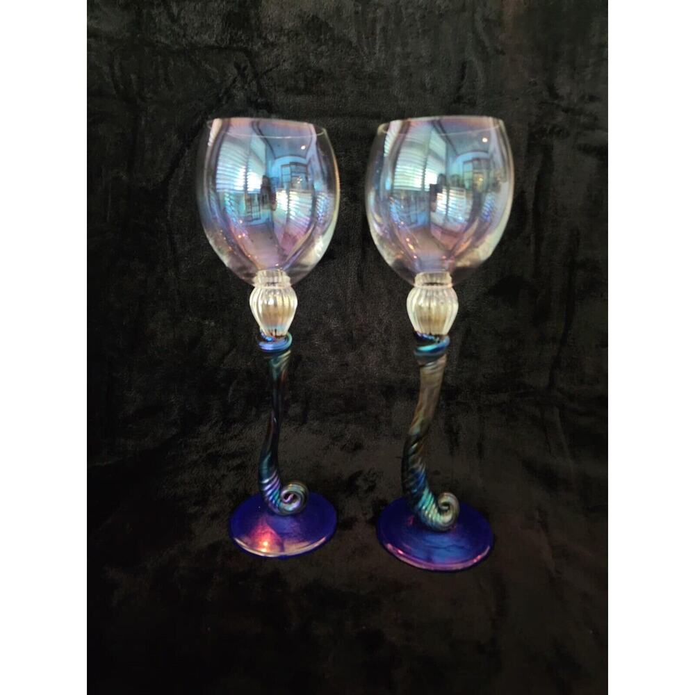 Vintage 2004 Signed Brioni Art Glass Coral Iridescent Tulip Stem Wine Goblets